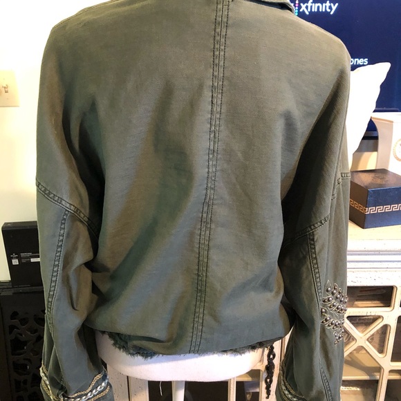 Meet your Posher, Alice - Picture 3 of 8